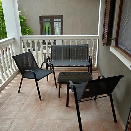 Emma Apartment