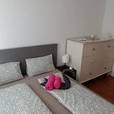 Emma Apartment *